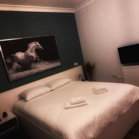 Hestia Ilica Hotel *